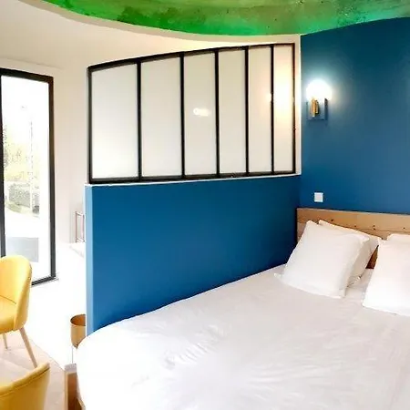 Love hotel Rene Egger